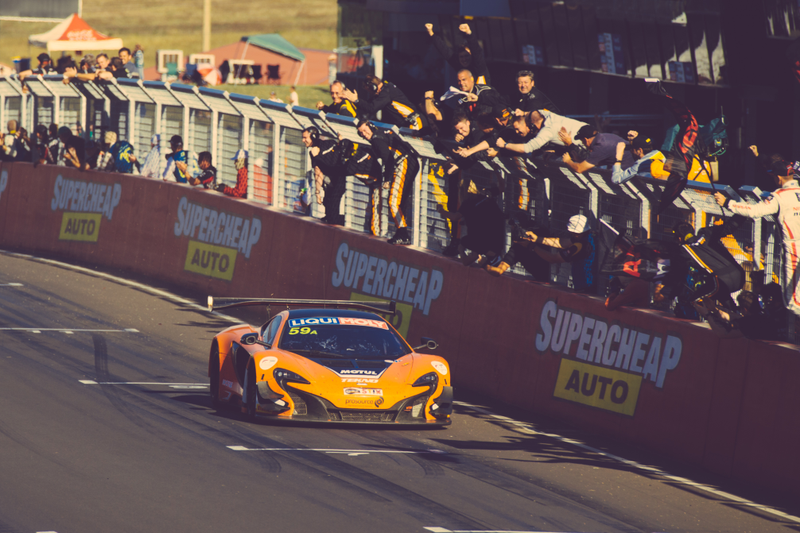 Illustration for article titled McLaren Starts Your Week With Awesome GT3 Wallpapers From The Bathurst 12 Hour